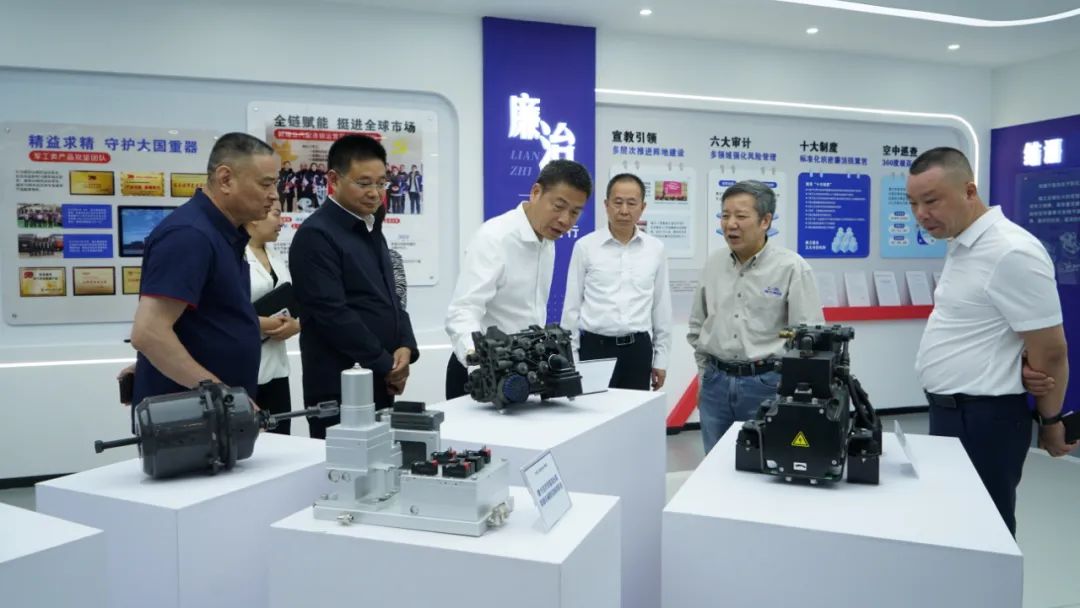 安徽省副省長、淮北市委書記覃衛國一行考察瑞立